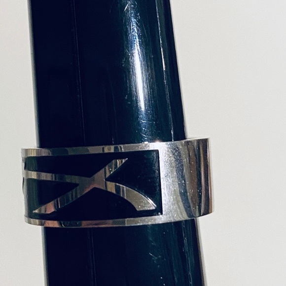 New Men’s
 Stainless Steel Ring - Picture 4 of 6